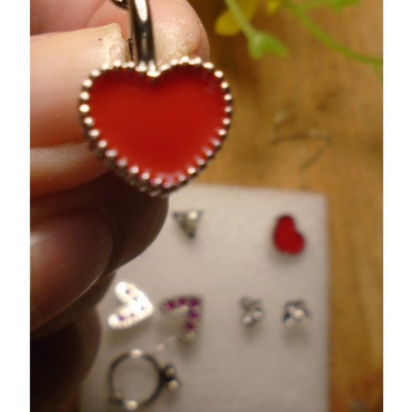 Clip on huggie Hoops, Convert/ Turn Studs into Clip on hoops, NO PIERCE - Picture 4 of 7